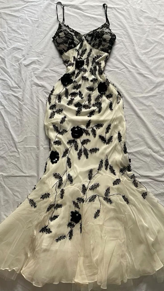 Girlhomeshops - Robe de soirée longue en mousseline de soie, blanche et noire, avec perles exquises, gh5092