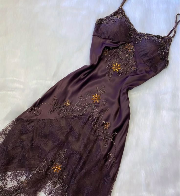 Brown Vintage Elegant Exquisite Floral Beading Spaghetti Strap Long Satin Lace Ball Gown Evening Dress Birthday Party Dress Prom Dress gh3831