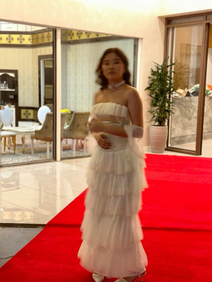 White Vintage Fashion A-line Off-shoulder Long Chiffon tulle Tiered Ruffle Ball Gown Evening Dress Party Dress Prom Dress gh3658