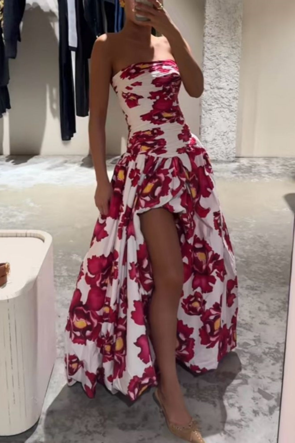 girlhomeshops-Rotes, langes Ballkleid aus Satin-Chiffon mit Blumenmuster, gh5928