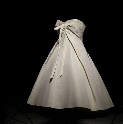 girlhomeshops--White Satin Short Princess Elegant Formal Homecoming Dress Hoco Dress gh5599