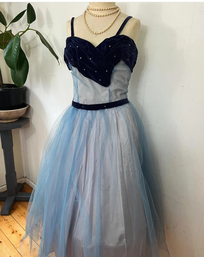 Blue cute sweet delicate beaded spaghetti straps long tulle prom dress evening dress party dress homecoming dress gh3488