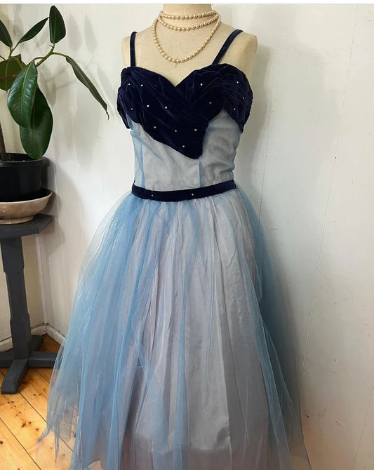 Blue cute sweet delicate beaded spaghetti straps long tulle prom dress evening dress party dress homecoming dress gh3488