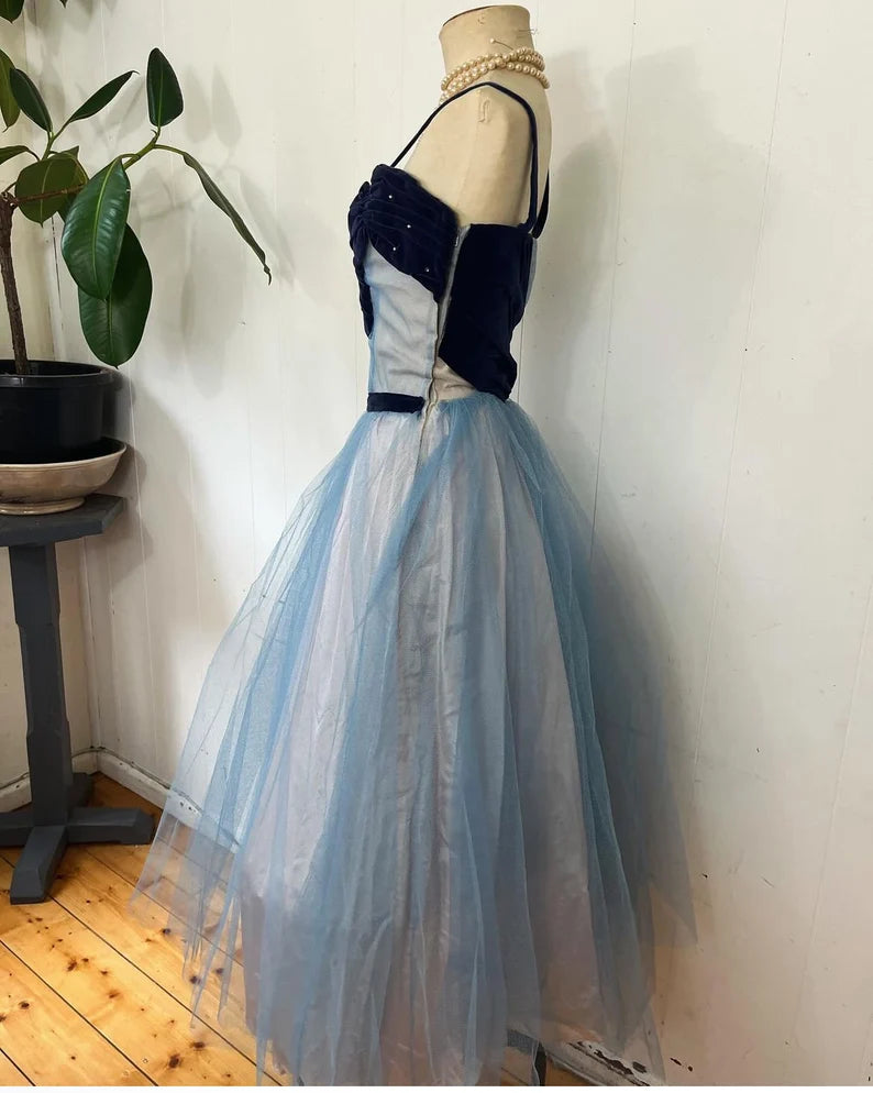 Blue cute sweet delicate beaded spaghetti straps long tulle prom dress evening dress party dress homecoming dress gh3488