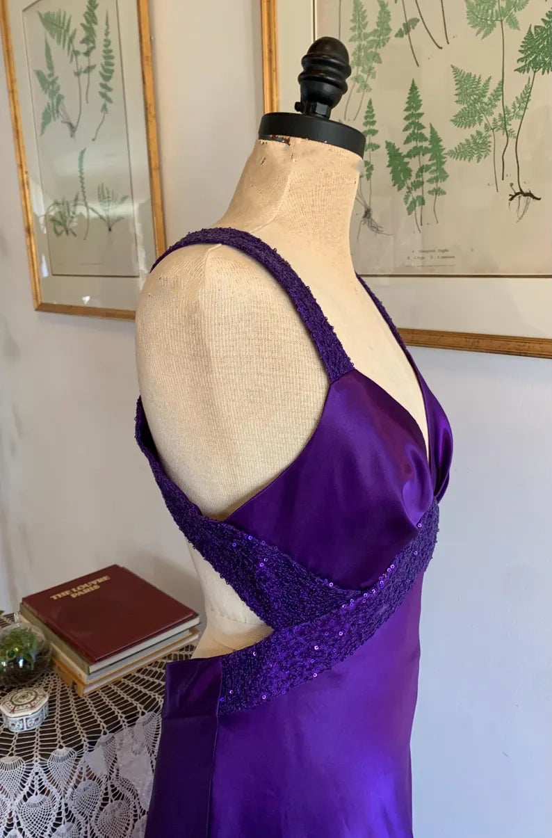 Lila Retro-Mode V-Ausschnitt Elegant Exquisite Pailletten Langes Bodenlanges Satin Ballkleid Abendkleid Party; Kleid gh3448