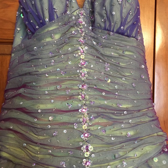 Purple Gorgeous Fashion V-neck Elegant Exquisite Beaded Long Tulle Ball Gown Evening Dress gh3490