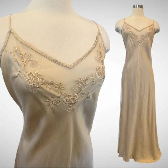 Robe de soirée longue en satin style victorien champagne, broderie florale exquise, bretelles spaghetti, dos nu, robe de bal, gh3924