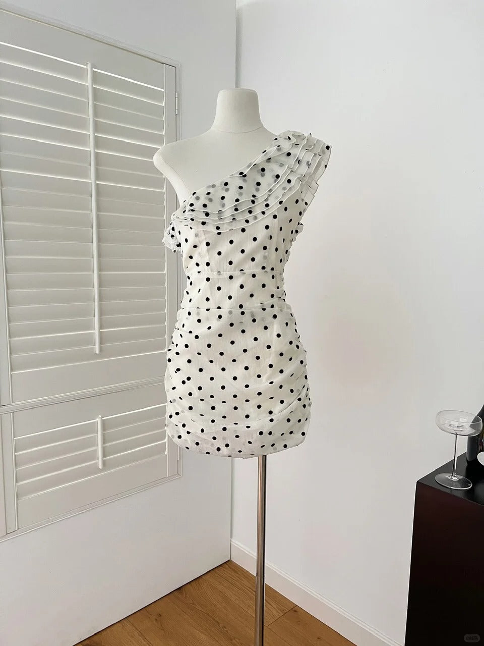 Black and white polka dot ruffled hip short homecoming dress gh4561