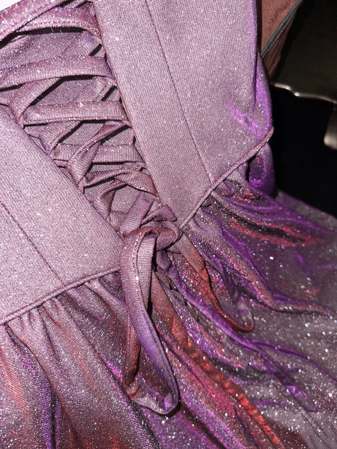 Robe longue élégante et brillante violette, modèle gh6645