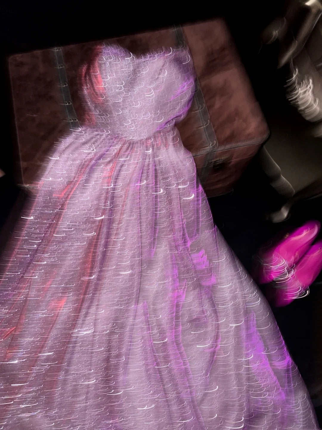 Robe longue élégante et brillante violette, modèle gh6645