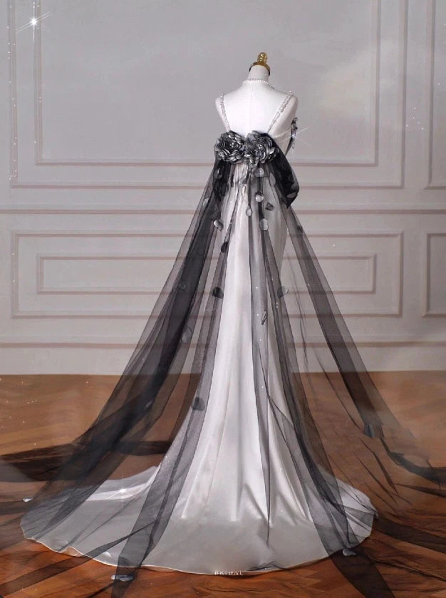 Girlhomeshops-Weißes, schlichtes und modisches langes Satinkleid, schwarzes Tüllkleid, langes bodenlanges Meerjungfrauenkleid mit Schleppe gh5387