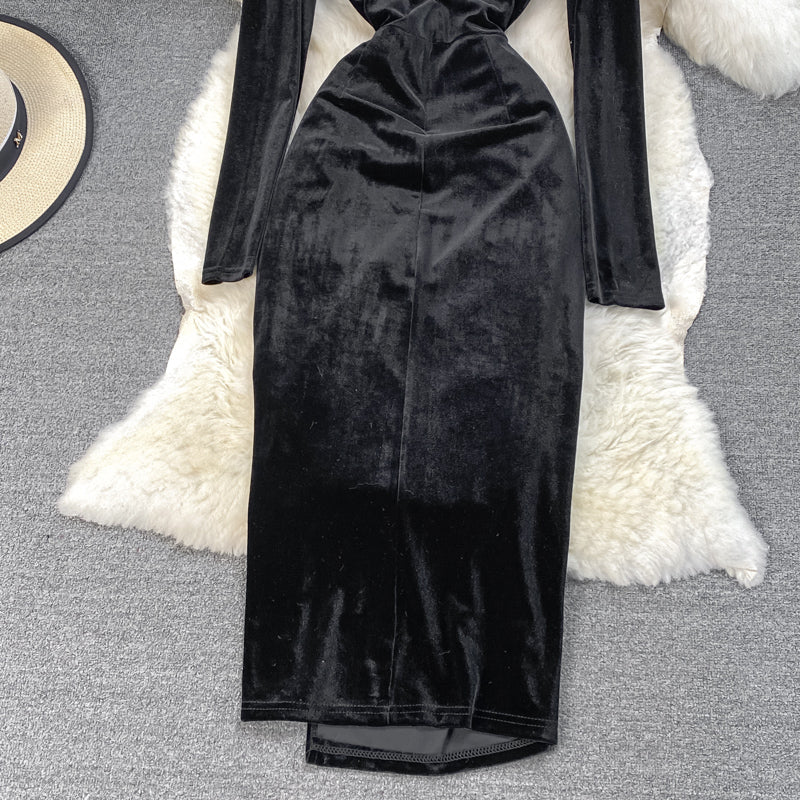 Schwarzes Samtkleid mit langen Ärmeln Modekleid 10929