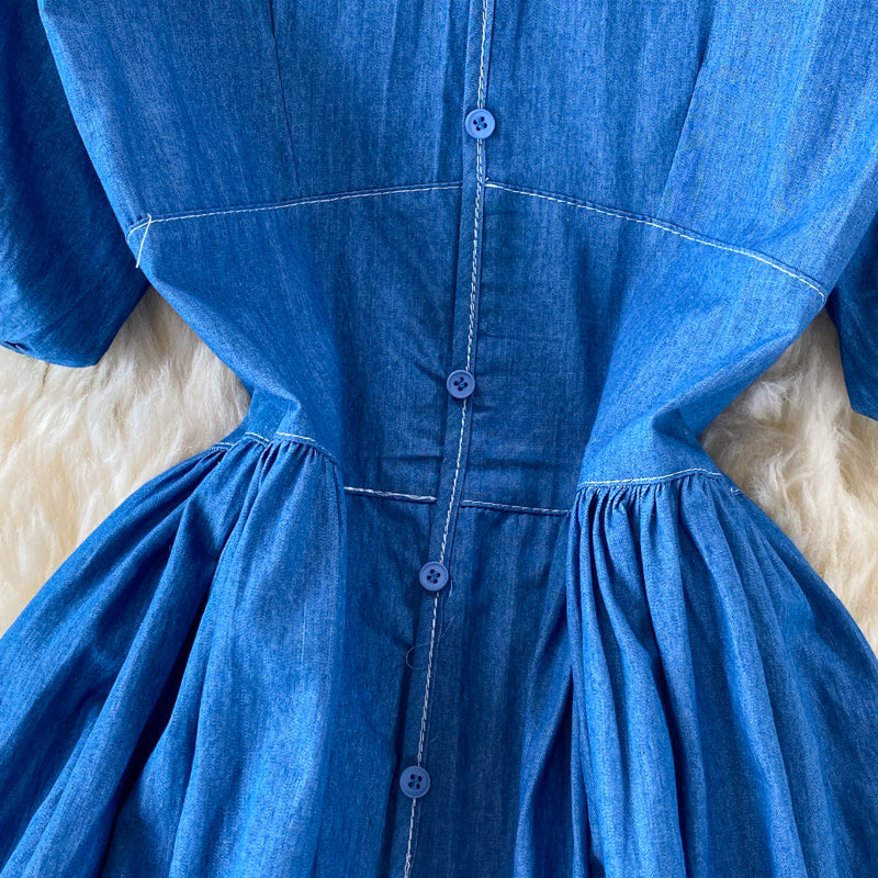 Einfaches Jeanskleid mit V-Ausschnitt A-Linie Modekleid 10836