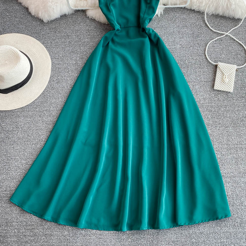 Einfaches kurzes Kleid mit V-Ausschnitt A-Linie Modekleid 10702