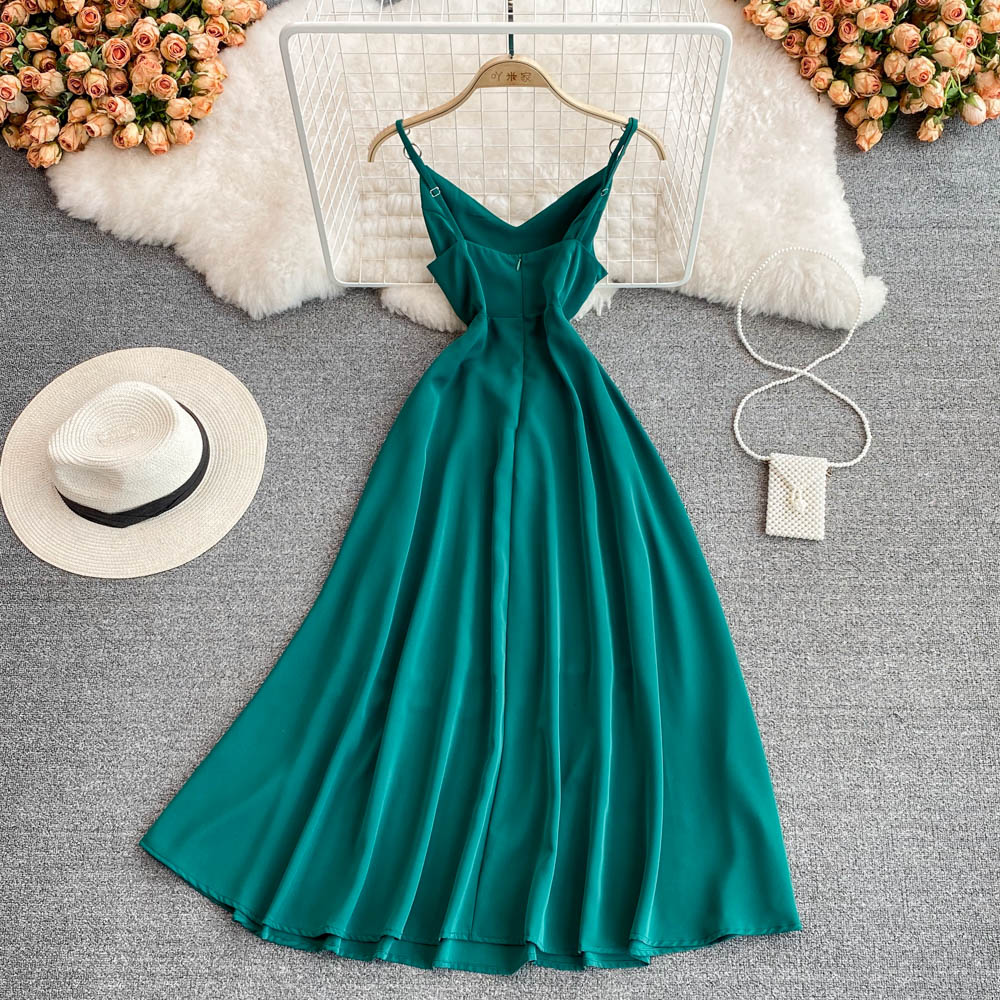 Einfaches kurzes Kleid mit V-Ausschnitt A-Linie Modekleid 10702