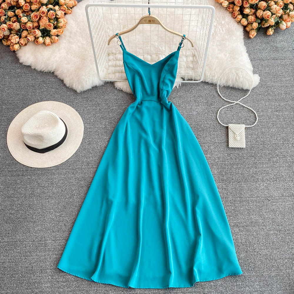 Einfaches kurzes Kleid mit V-Ausschnitt A-Linie Modekleid 10702