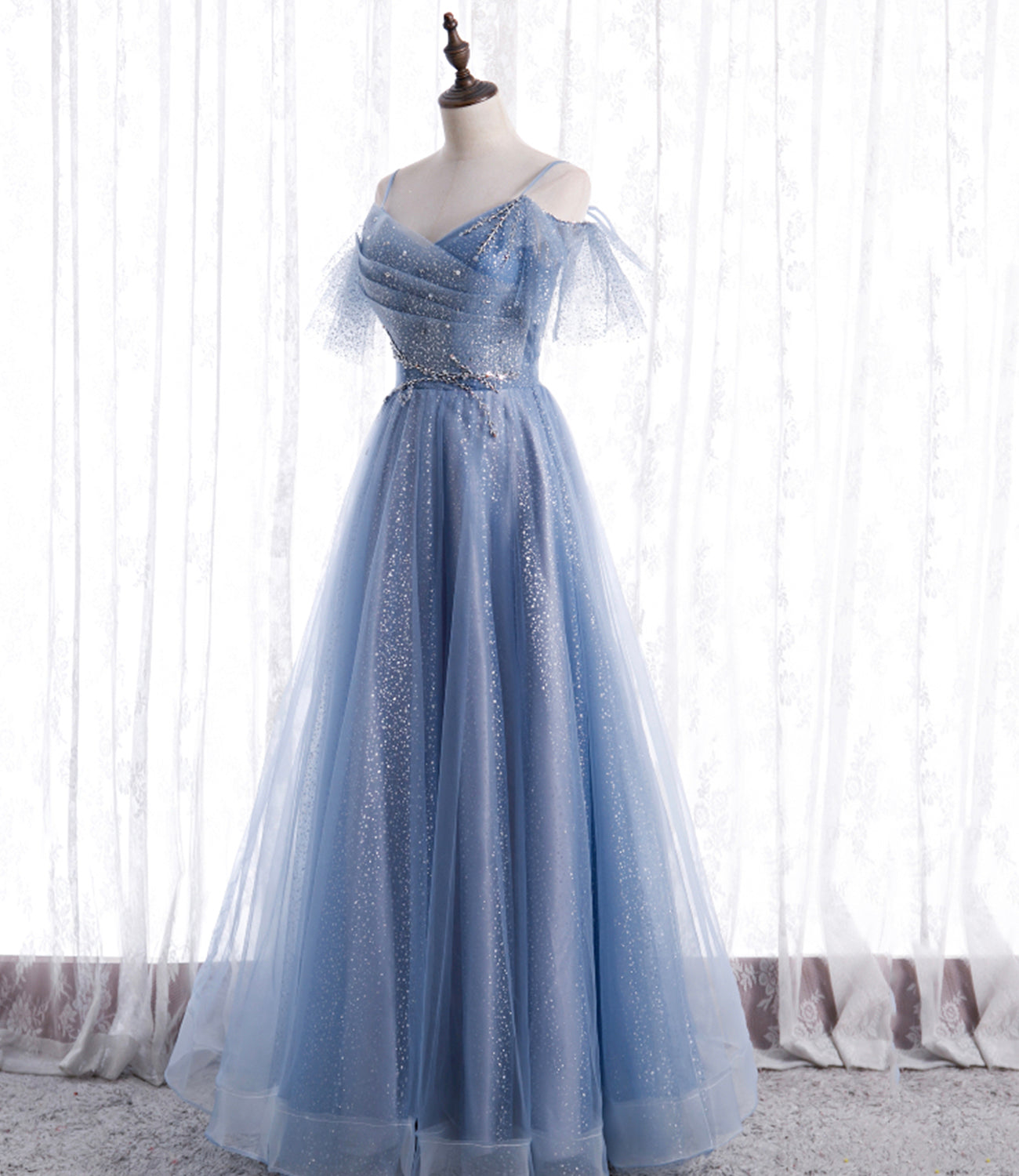 Blaues langes A-Linien-Abschlussballkleid aus Tüll Modekleid 8763