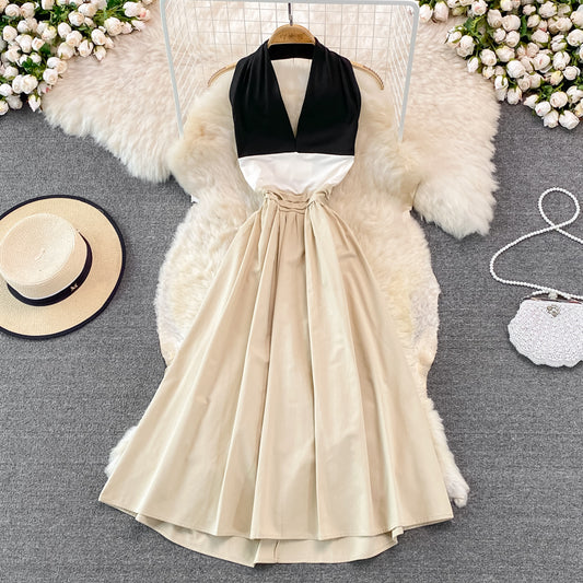 Stilvolles rückenfreies Neckholder-Kleid A-Linie Modekleid 10926