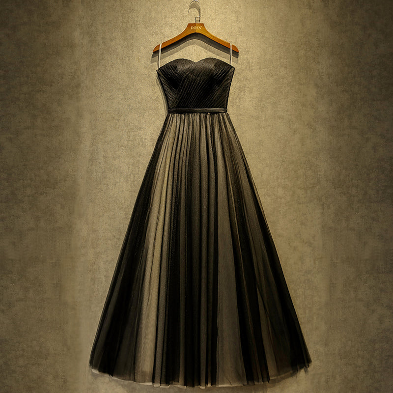 Schwarzes langes Ballkleid aus Tüll mit Herzausschnitt, schwarzes Abendkleid 7926