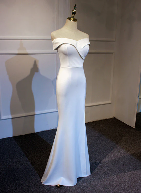 Elegantes weißes schulterfreies Meerjungfrau-Partykleid mit Schlitz, weißes Partykleid gh407