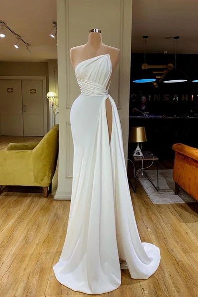 STRAPLESS CREAMY WHITE HIGH-SPLIT PLEATED LONG PROM DRESS gh1091