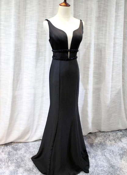 Robe de soirée élégante en satin noir à col en V et sirène Robe longue de soirée charmante gh593
