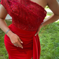 Robe de bal sirène rouge asymétrique à paillettes et sans bretelles avec appliques en dentelle gh776