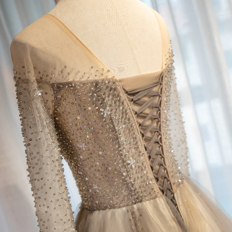 Robe de soirée en tulle à manches longues et perles gris clair, robe de bal en tulle gris, robe de soirée gh91