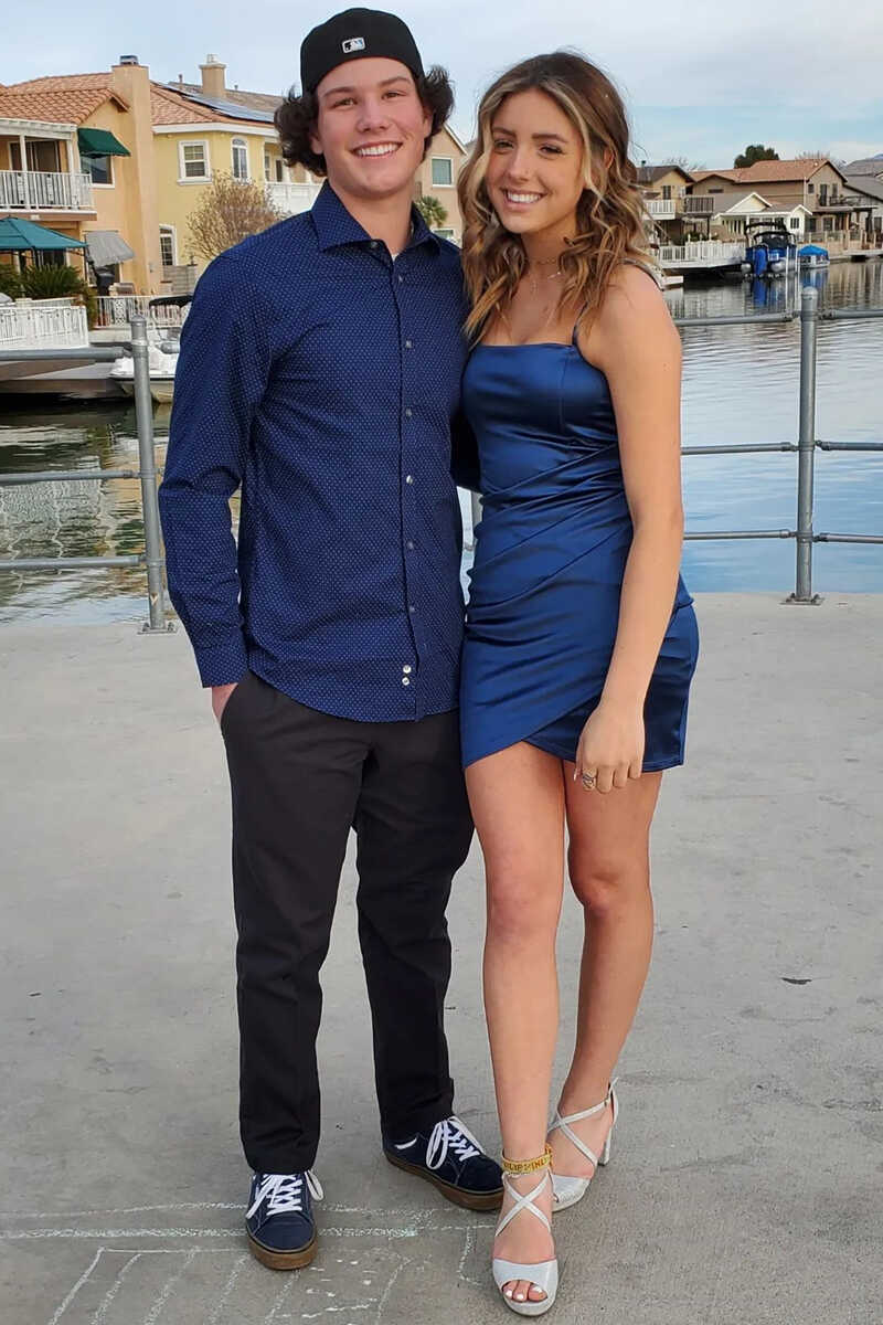 Robe de soirée courte froncée à bretelles spaghetti vertes gh1376