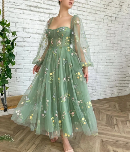 Long Sleeve Lace Green Puff Sleeve Dress Prom Green Tulle Prom /Sweetheart Neckline Dress/Long Sleeves Embroidered Prom Dress/Flower Dress  gh1826