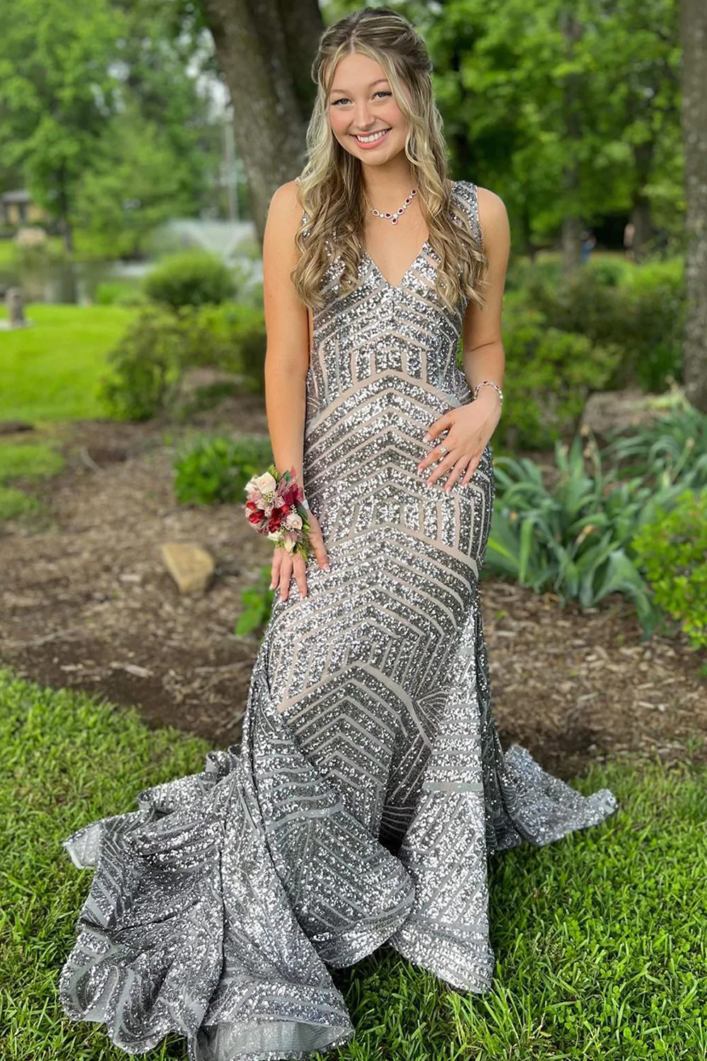 Deep V Neck Sequin Mermaid Prom Dress  gh1853