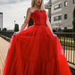 Langes Ballkleid aus rotem Tüll Festliches Kleid aus rotem Tüll gh2552