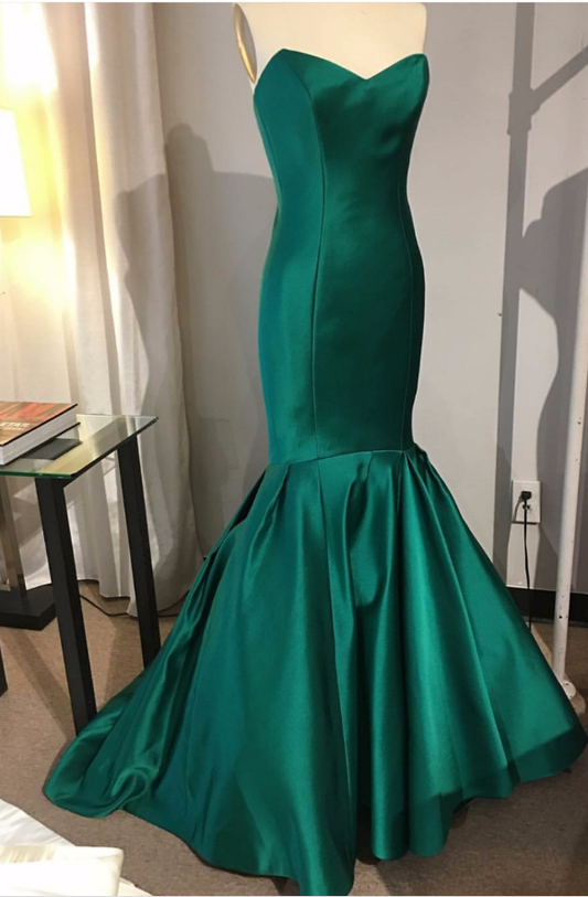Das grüne Herz mit ärmellosem Abendkleid im Meerjungfrau-Stil gh2365