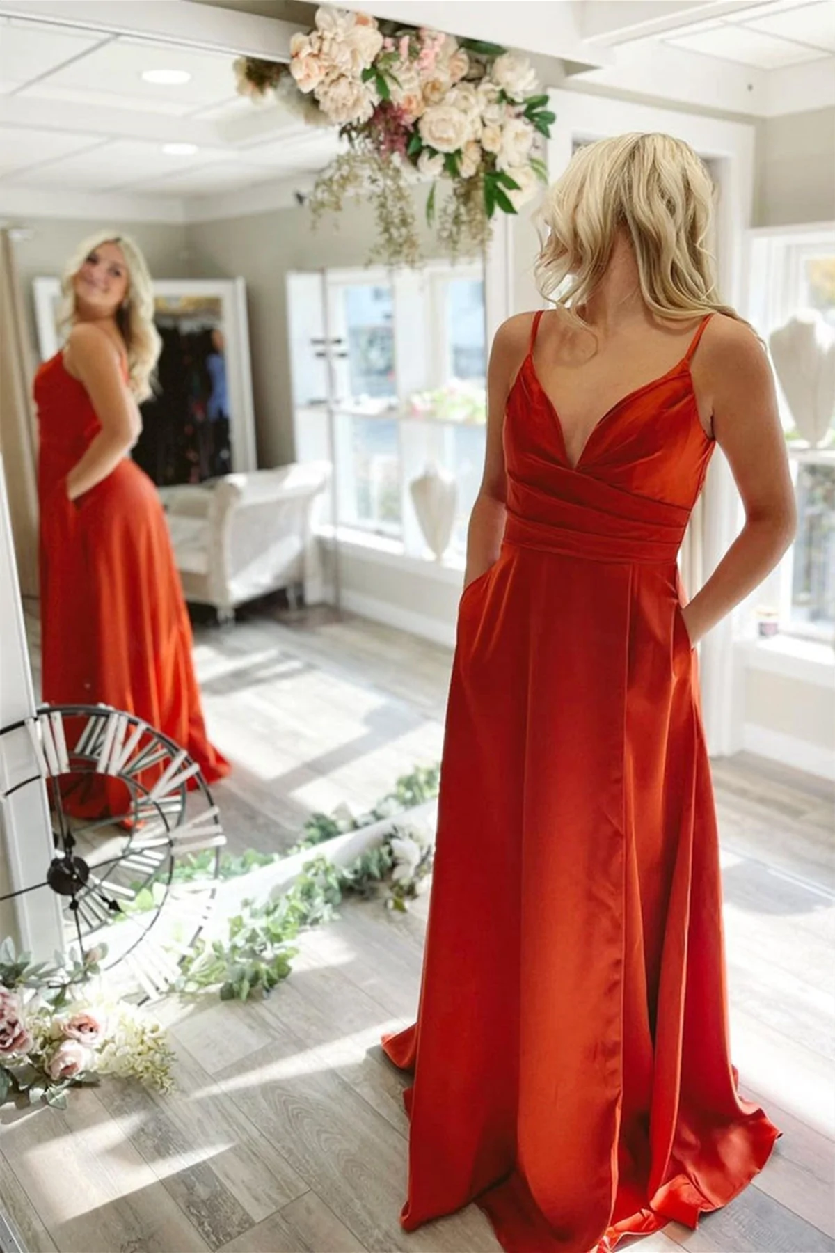 A-Linie V-Ausschnitt Rot/Rosa/Blau Lange Ballkleider mit Tasche, V-Ausschnitt Rot/Rosa/Blau Formelle Abschluss-Abendkleider gh2399