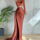 Brown-Meerjungfrau-wulstige Schulter-Abend-Kleid-hohe seitliche aufgeteilte Abschlussball-Kleid gh2011