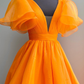 Orangefarbenes, langes, formelles Kleid in A-Linie mit flatternden Ärmeln gh2072