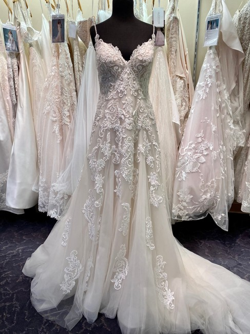 Robe de mariée de cérémonie en tulle et dentelle ivoire/rose pâle gh2654