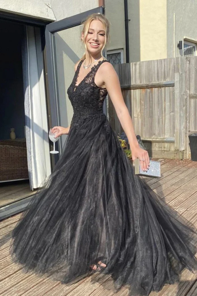 A Line V Neck Black Lace Long Prom Dresses, Black Lace Formal Dresses, Black Evening Dresses gh2650