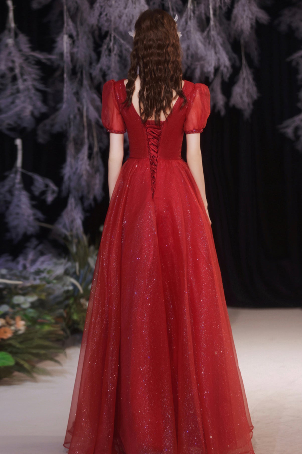 Rotes V-Ausschnitt Tüll langes A-Linie Ballkleid Abendkleid 8738