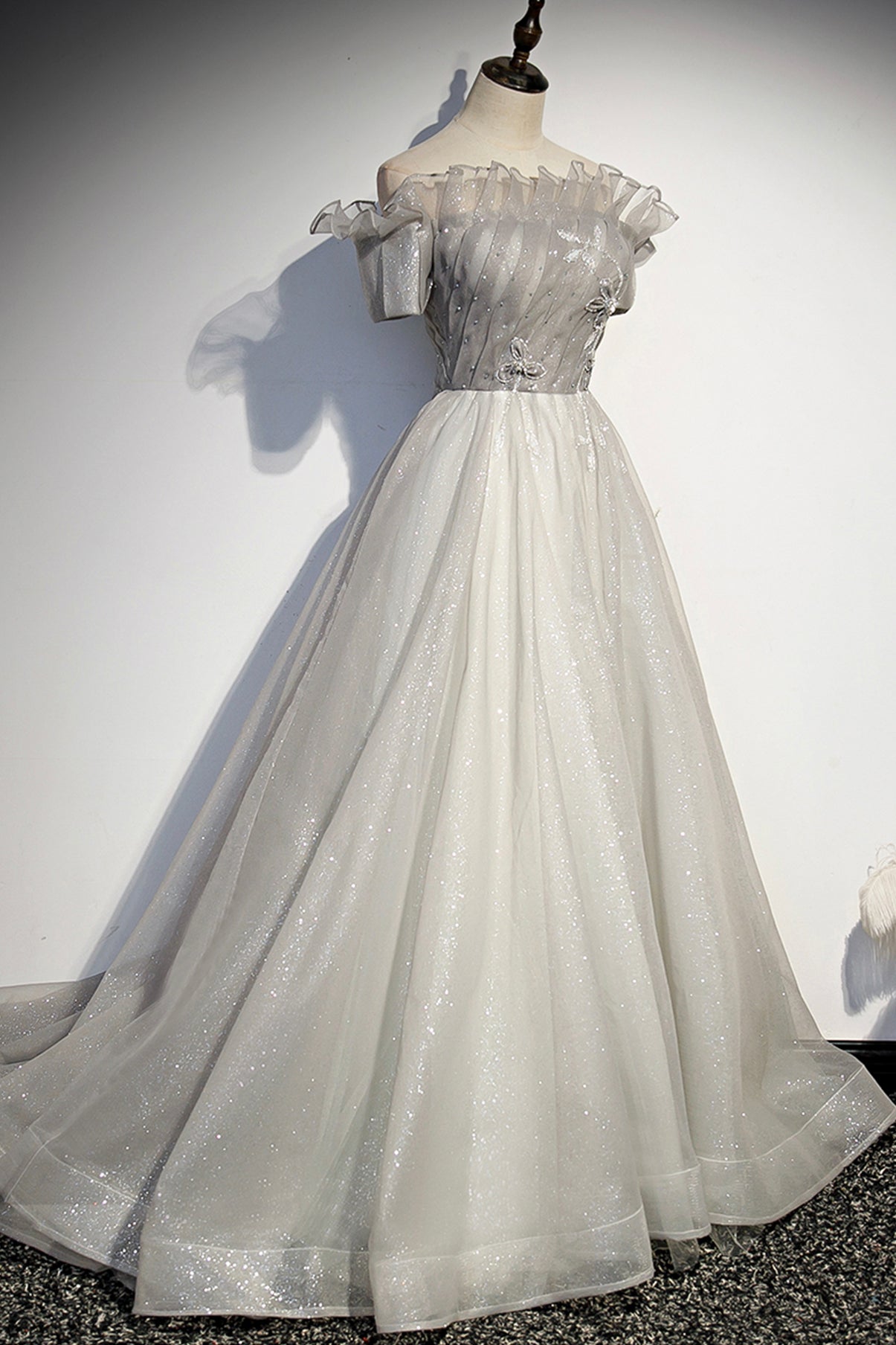Langes Ballkleid aus silbernem Tüll, formelles Kleid 8598