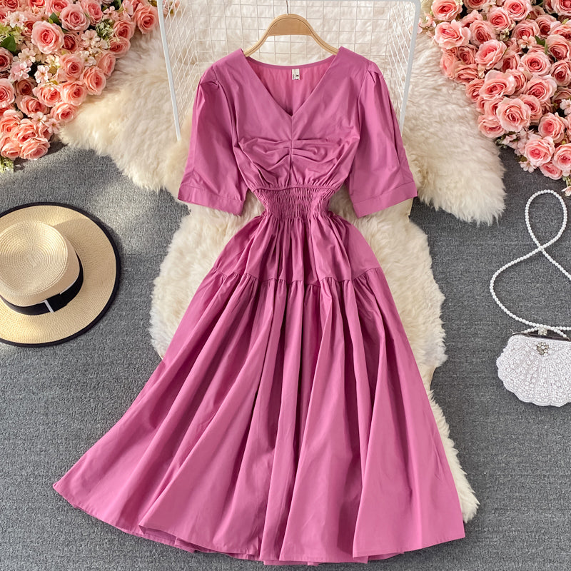 Süßes A-Linien-Kleid mit V-Ausschnitt, modisches Kleid 556