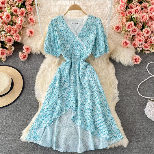 Blaues Blumen-High-Low-Kleid in A-Linie Modekleid 532