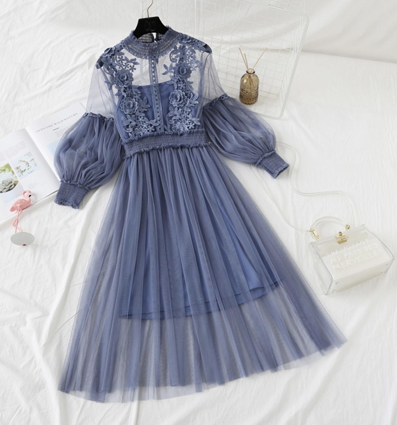 Cute lace long sleeve dress fashion dress  652