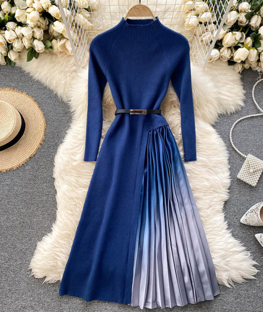 Einzigartig gestaltetes Strickkleid 199