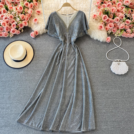 Robe col rond en soie brillante au tempérament noble et élégant 2986