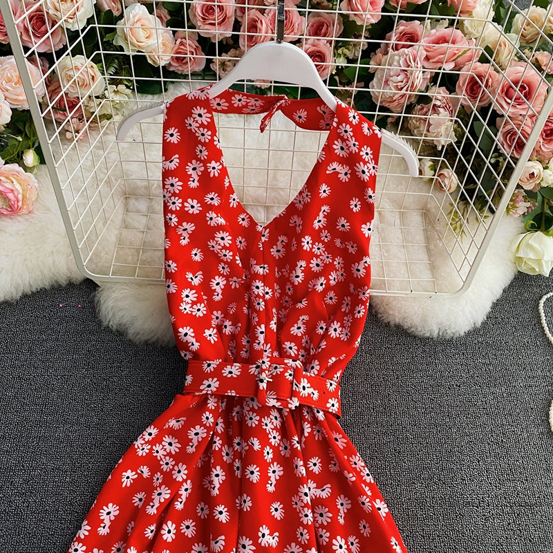 Robe en mousseline de soie à col en V et jupe fleurie 3414