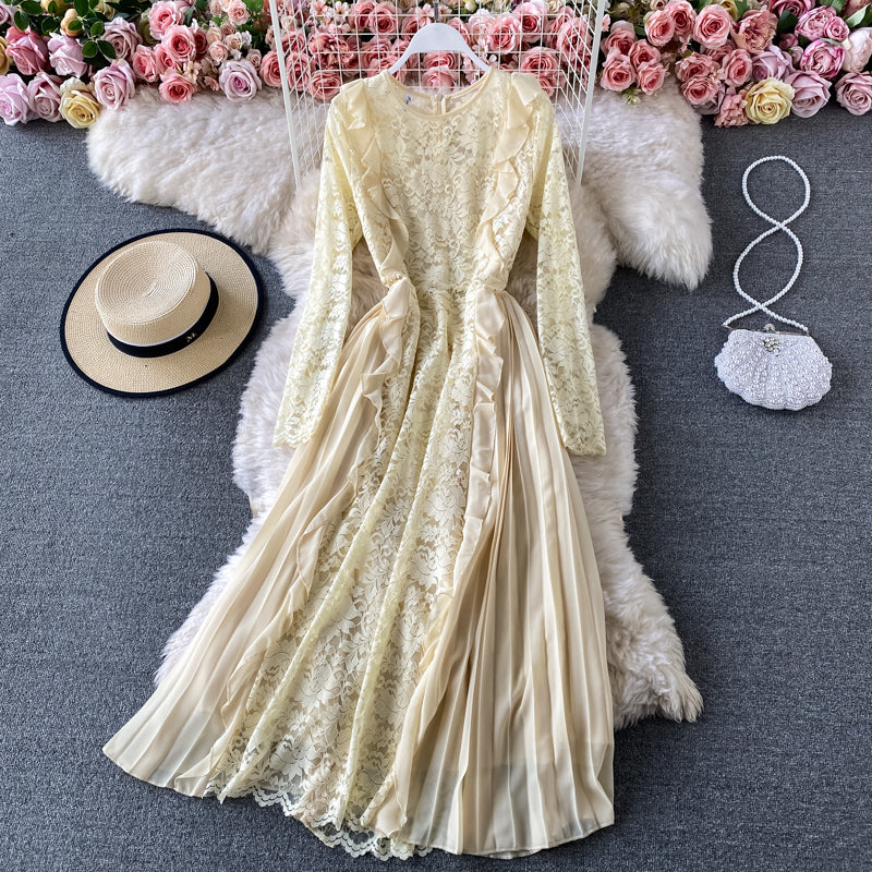 Hollow lace stitched pleated long skirt  3303