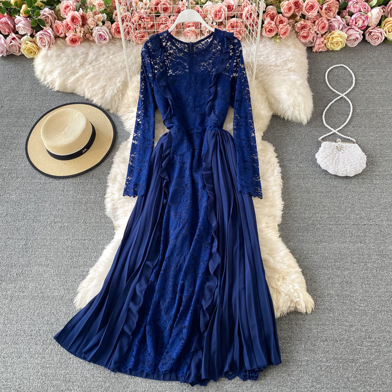 Hollow lace stitched pleated long skirt  3303