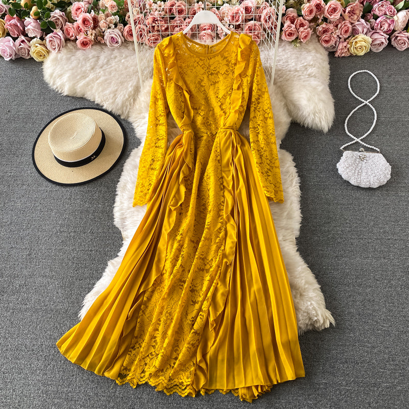 Hollow lace stitched pleated long skirt  3303