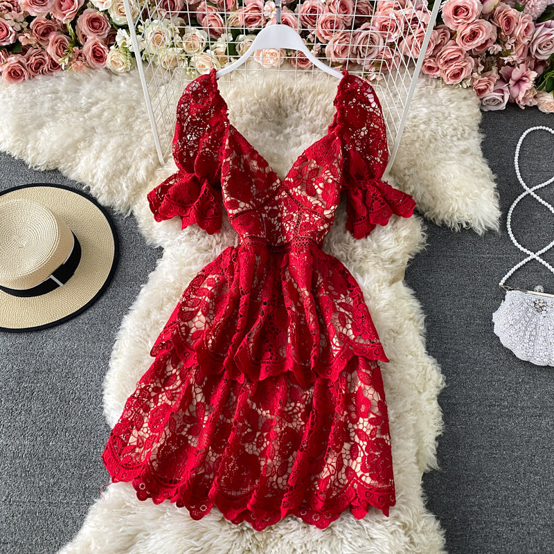 Slim lace cut-out cake dress  3430